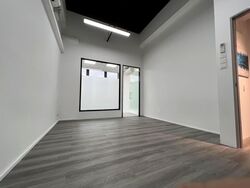 Primz Bizhub (D25), Factory #588634421